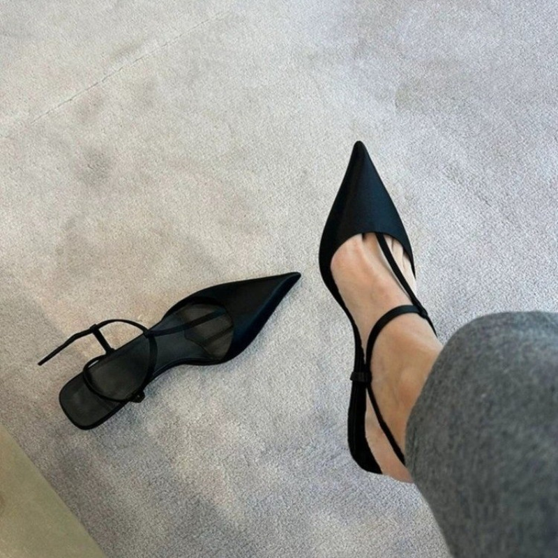 Sandals - Sepatu Merek untuk Wanita, Sandal Wanita