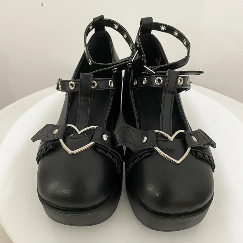Sepatu Mary Janes Wedges Gespe - Boots ulasan dan harga